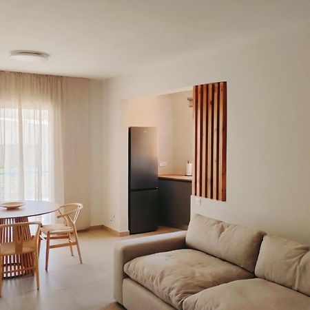 Two Bedroom Apartment With Pool Paphos Exteriör bild